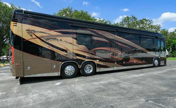 motorcoach store